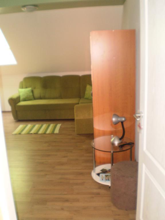 Apartments Petar Pan Крапинске Топлице Стая снимка