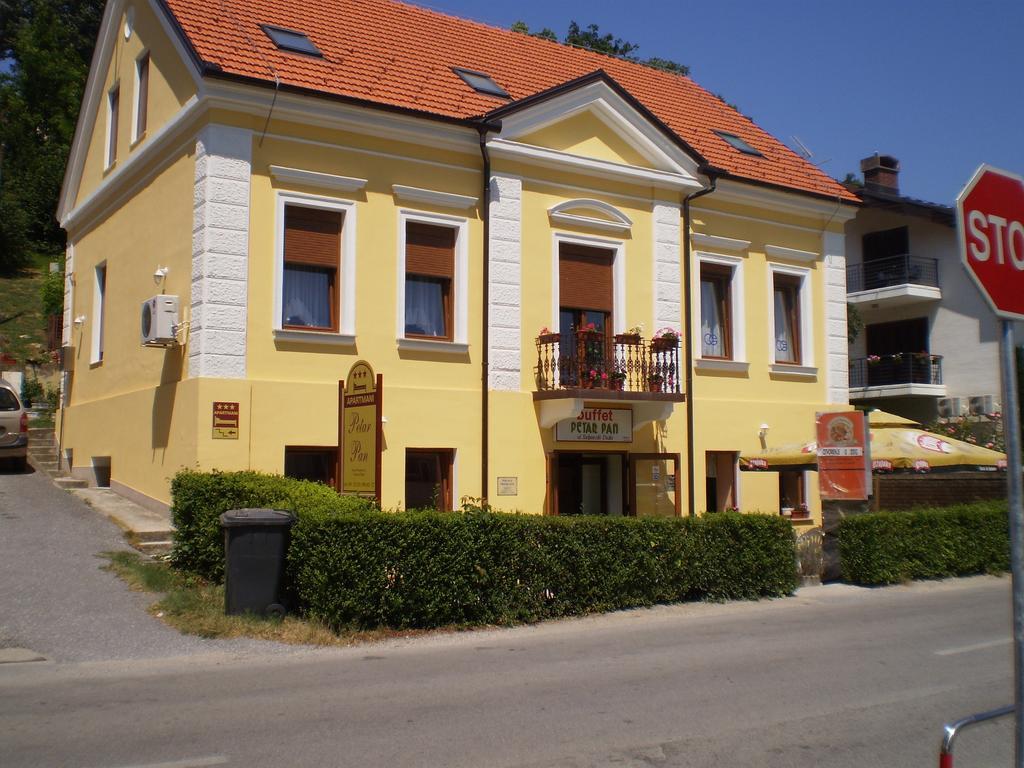 Apartments Petar Pan Крапинске Топлице Стая снимка