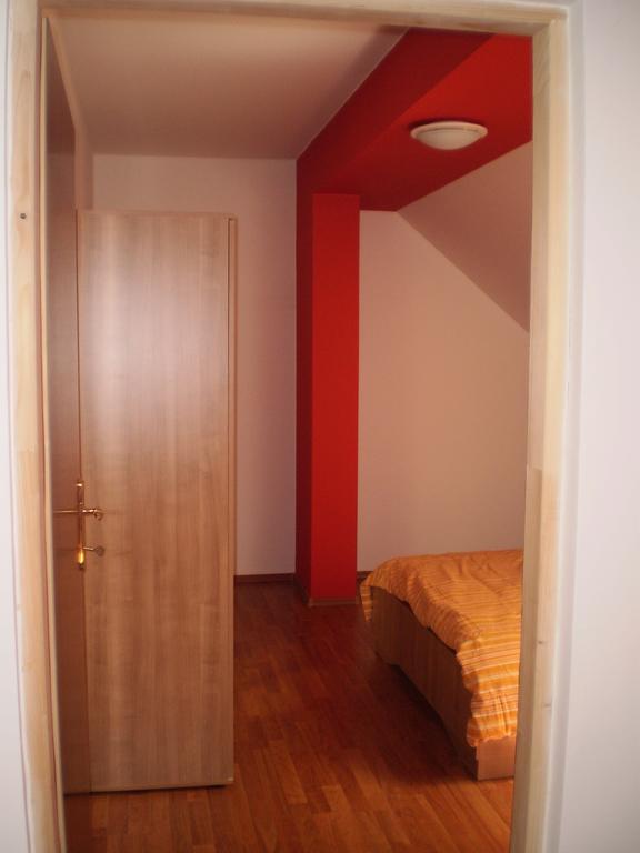 Apartments Petar Pan Крапинске Топлице Стая снимка